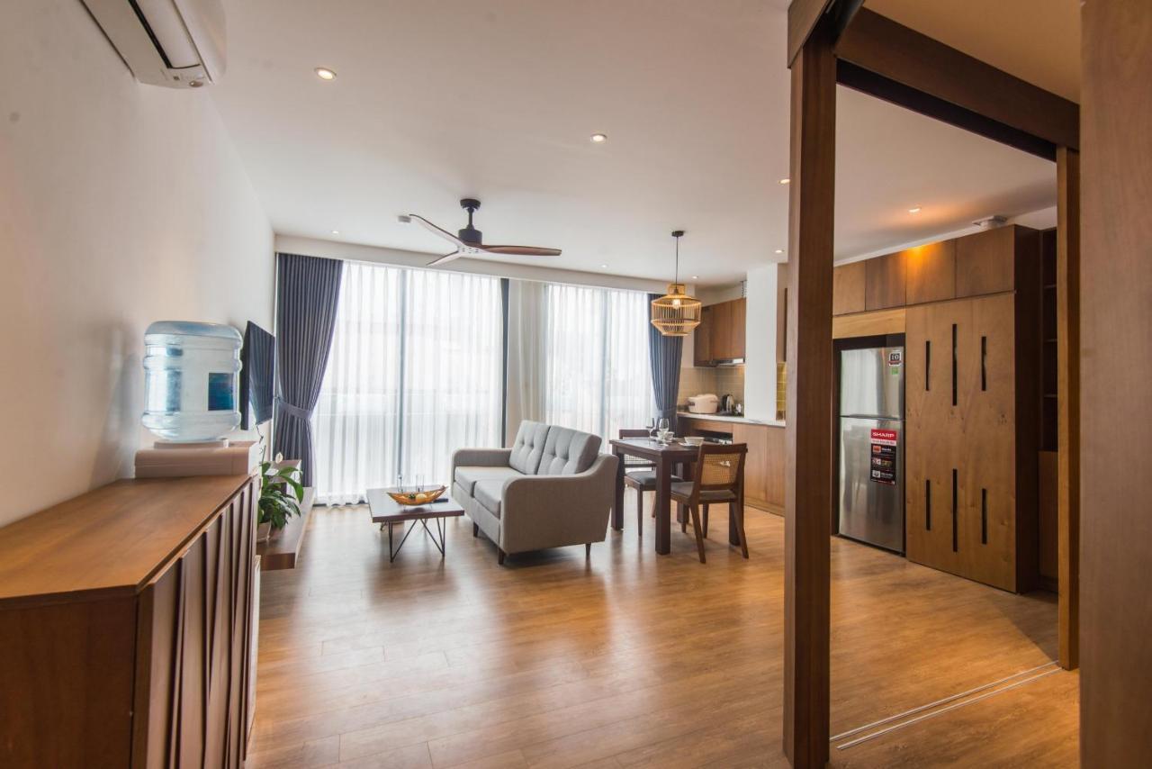 22Housing Hotel & Apartment 81 Linh Lang Hanoi Esterno foto