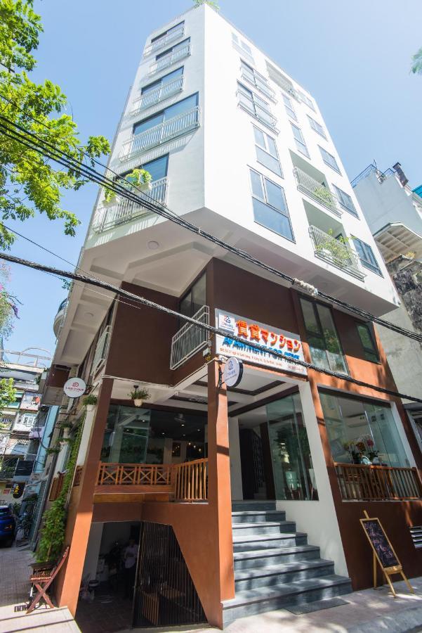 22Housing Hotel & Apartment 81 Linh Lang Hanoi Esterno foto