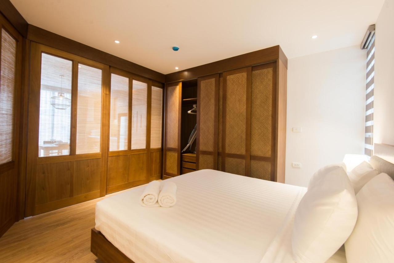 22Housing Hotel & Apartment 81 Linh Lang Hanoi Esterno foto