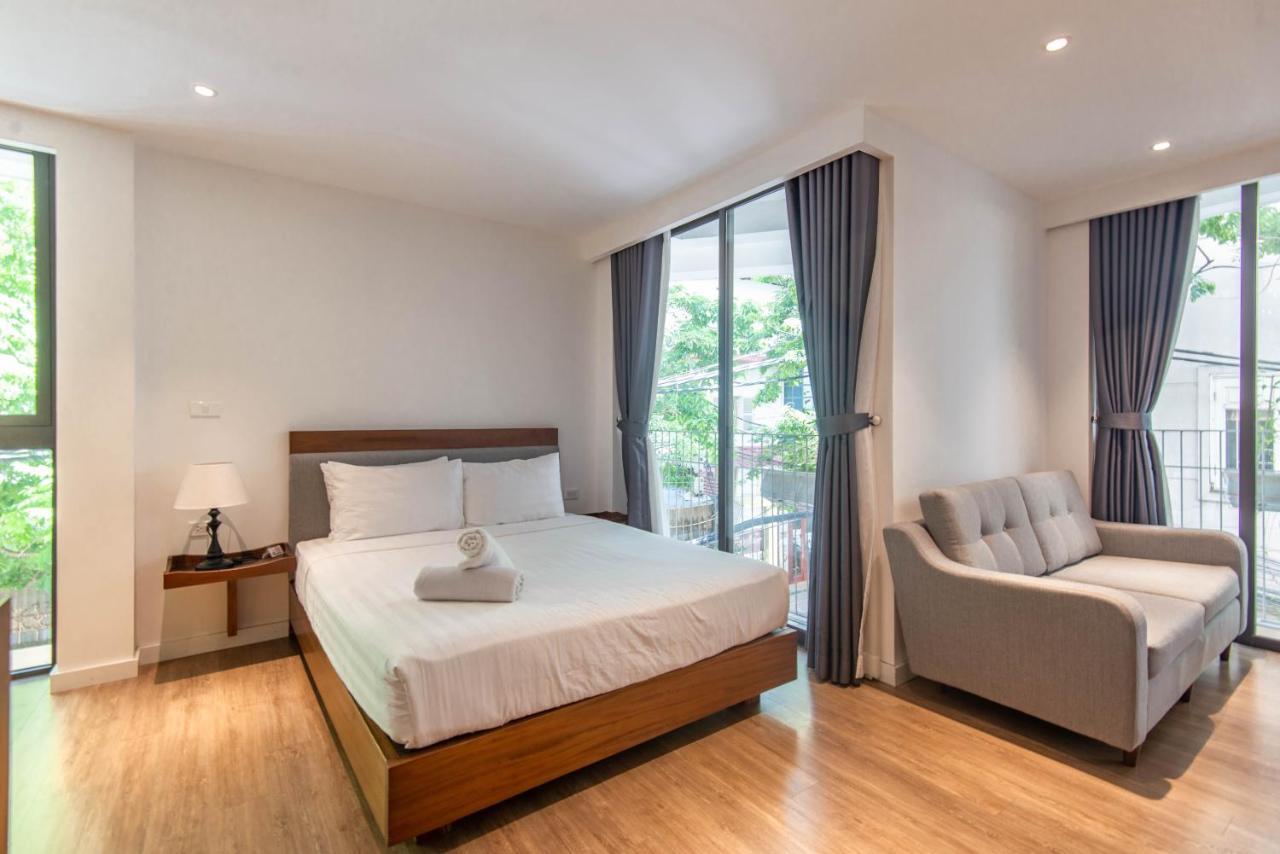 22Housing Hotel & Apartment 81 Linh Lang Hanoi Esterno foto