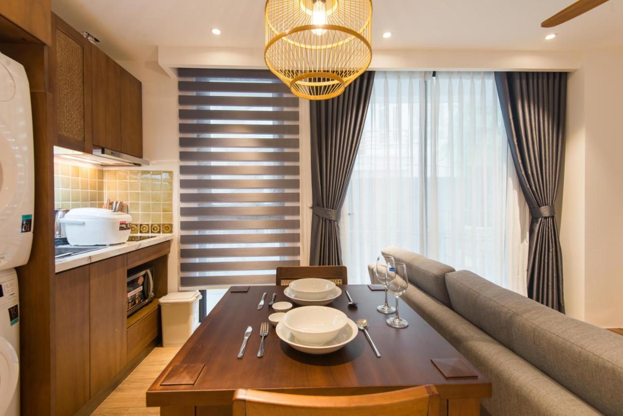 22Housing Hotel & Apartment 81 Linh Lang Hanoi Esterno foto